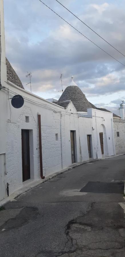 Il Trullo Del Guelfo Villa Alberobello Luaran gambar